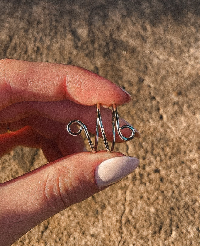 Alik | Silver Plated Wave Ring