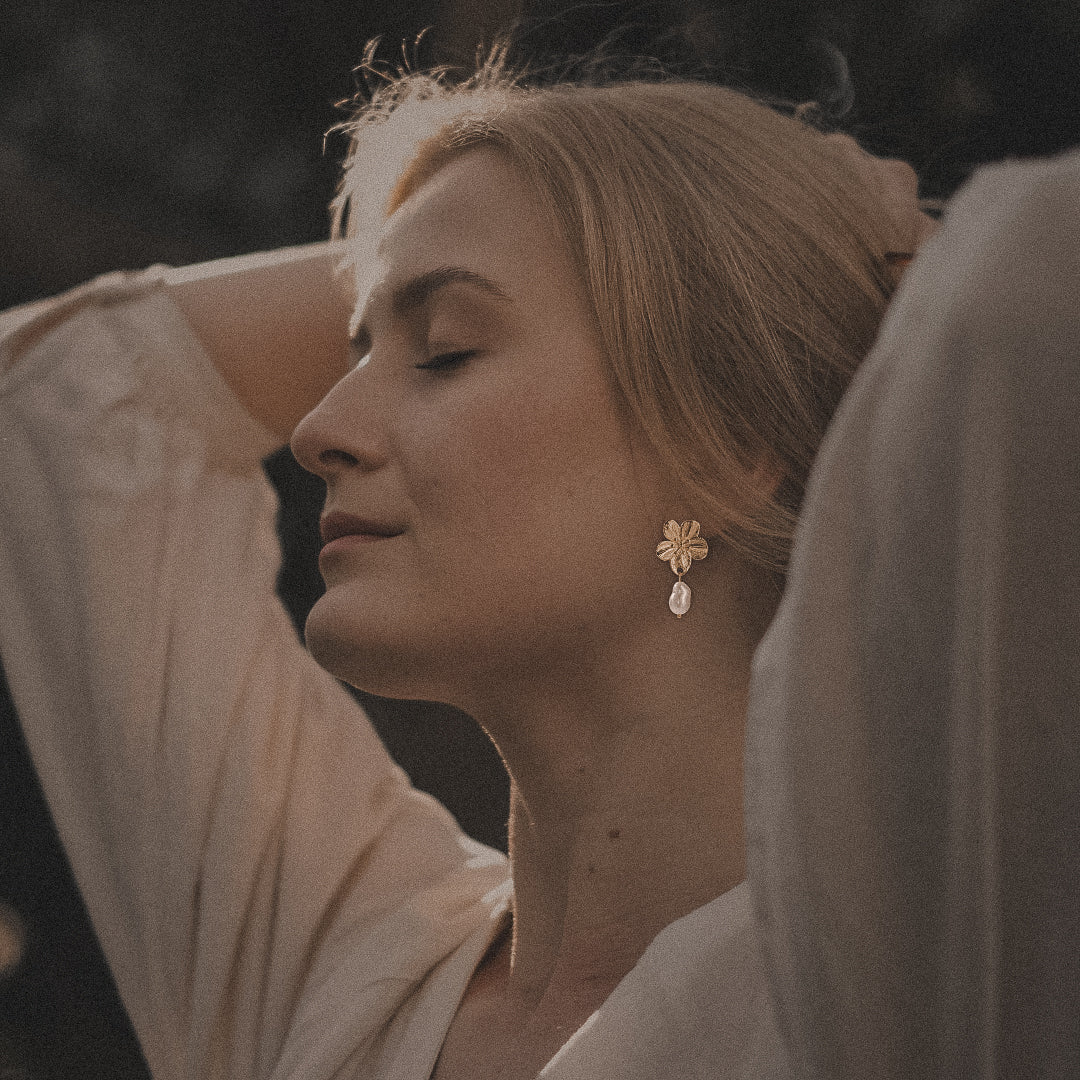 Lilian | 18K Gold-Plated, Stainless Steel Floral Earrings